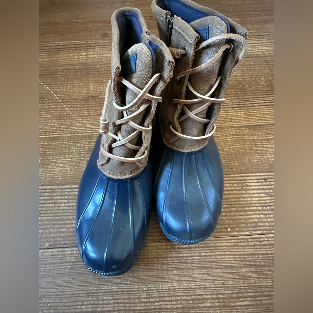 Sperry Boots- Size 8M